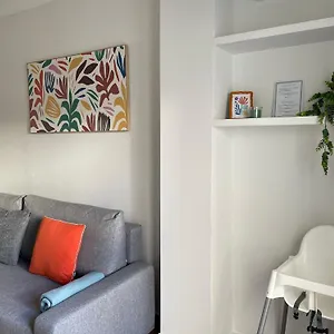 Nic Apartment