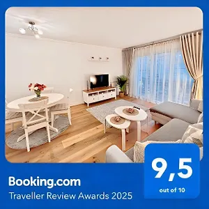 apartamentos-prestige-malaga-suites-iii.1costadelsol.com/